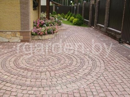 Брусчатка из плитняка Лемезит бордо пиленая для мощения