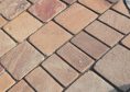 Брусчатка из песчаника Терракотово-красный галтованная (состаренная) для мощения