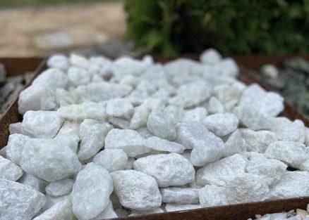 Мраморная Крошка Белая