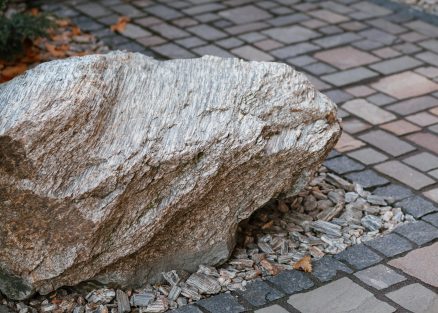 Валун Каменная кора