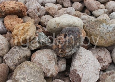 Валун Розовый кварц