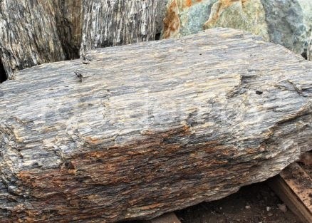 Валун Каменная кора