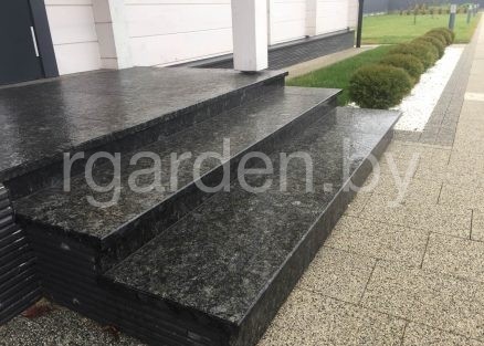 Ступени из Лабрадорита