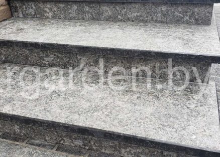 Ступени из Лабрадорита