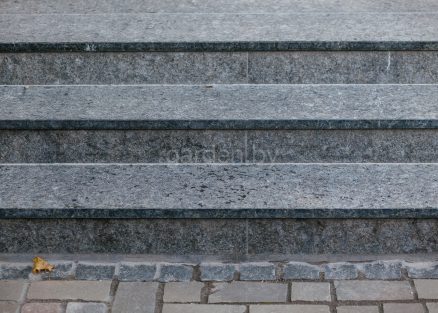 Ступени из Лабрадорита