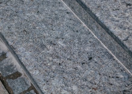 Ступени из Лабрадорита