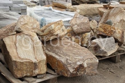 Валун Тигровый