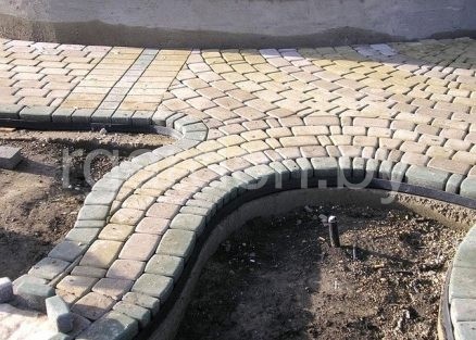 Пластиковый бордюр