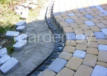 Пластиковый бордюр