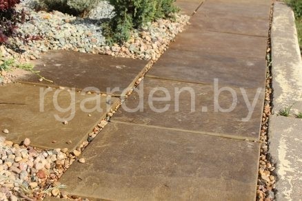 Плиты ступовые пиленые из песчаника серо-зелёный