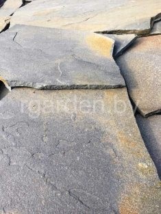 Кварцитопесчаник Графитовый для облицовки