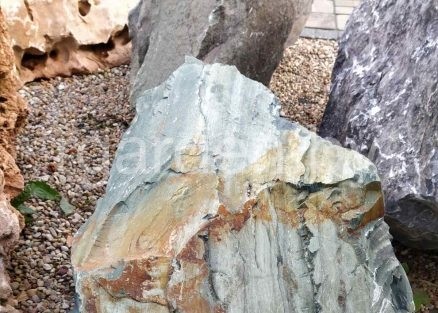 Валун Чебаркульский