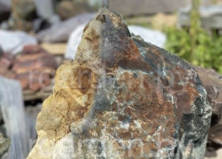 Валун Чебаркульский