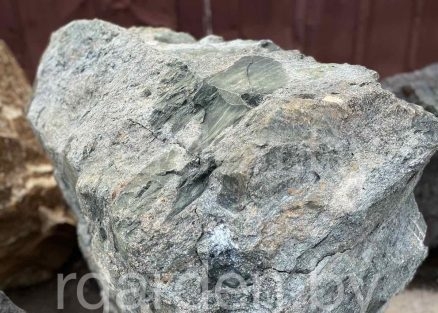 Валун Чебаркульский