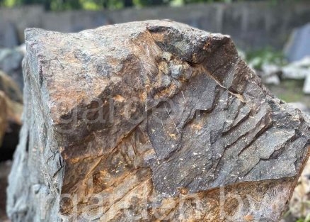 Валун Чебаркульский