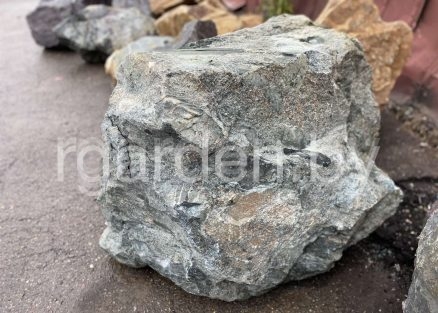 Валун Чебаркульский