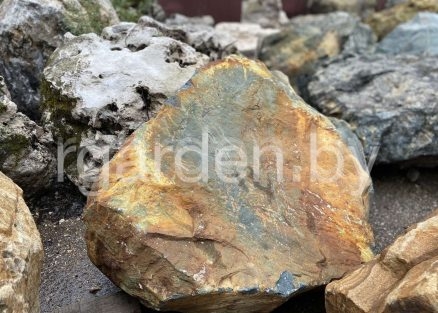 Валун Чебаркульский