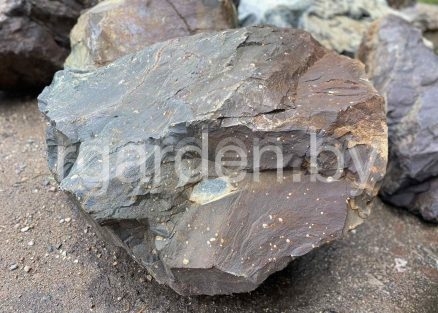 Валун Чебаркульский