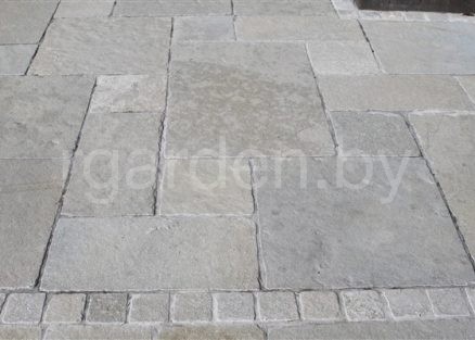 Плиты из кварцита Кавалас с колотым краем