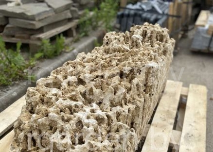 Валун Меотис