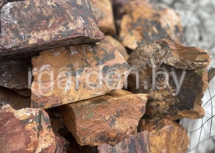 Бутовый камень Яшма красная