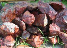 Бутовый камень Яшма красная