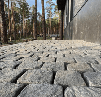 Брусчатка габбро-диабаз